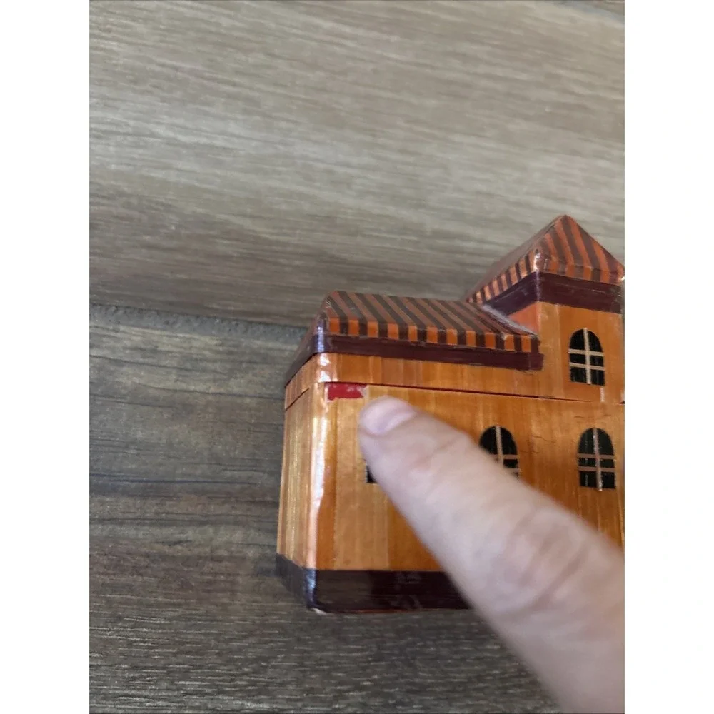 VTG Trinket/Jewelry Box Wheat Straw Balsa Wood Marquetry Victorian House